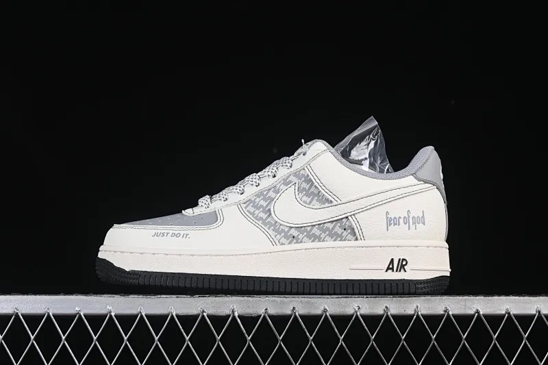 All Categories Nk Air Force 1 Air Force Series Nk Air Force 1 Low Air Force Low NIke Air Force 1'07 Low Joint Beige Black Starry Air Force 1 Low-top Casual Sneakers JP8028-008